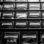 Pourquoi toutes ces boîtes de rangement alors qu'il n'était pas bricoleur?
